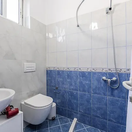 Peaceful With Views By Pikhost Apartamento