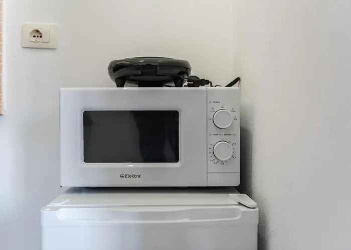 Peaceful With Views By Pikhost شقة